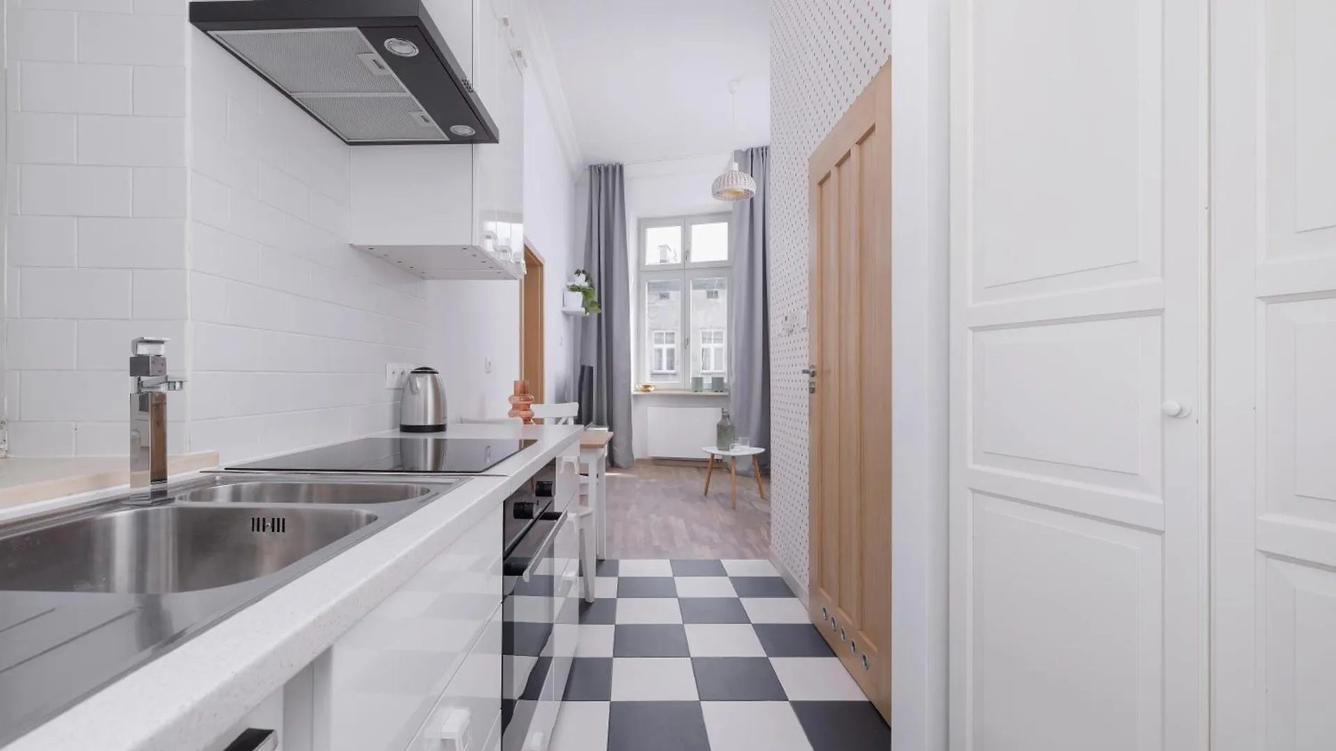 1-Bedroom Apartment - Brodzinskiego 3 - Podgorze 克拉科夫 波兰